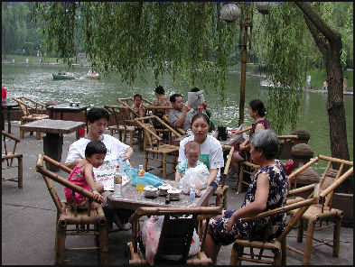 20080226-chengdu-teahouse julei chao.jpg